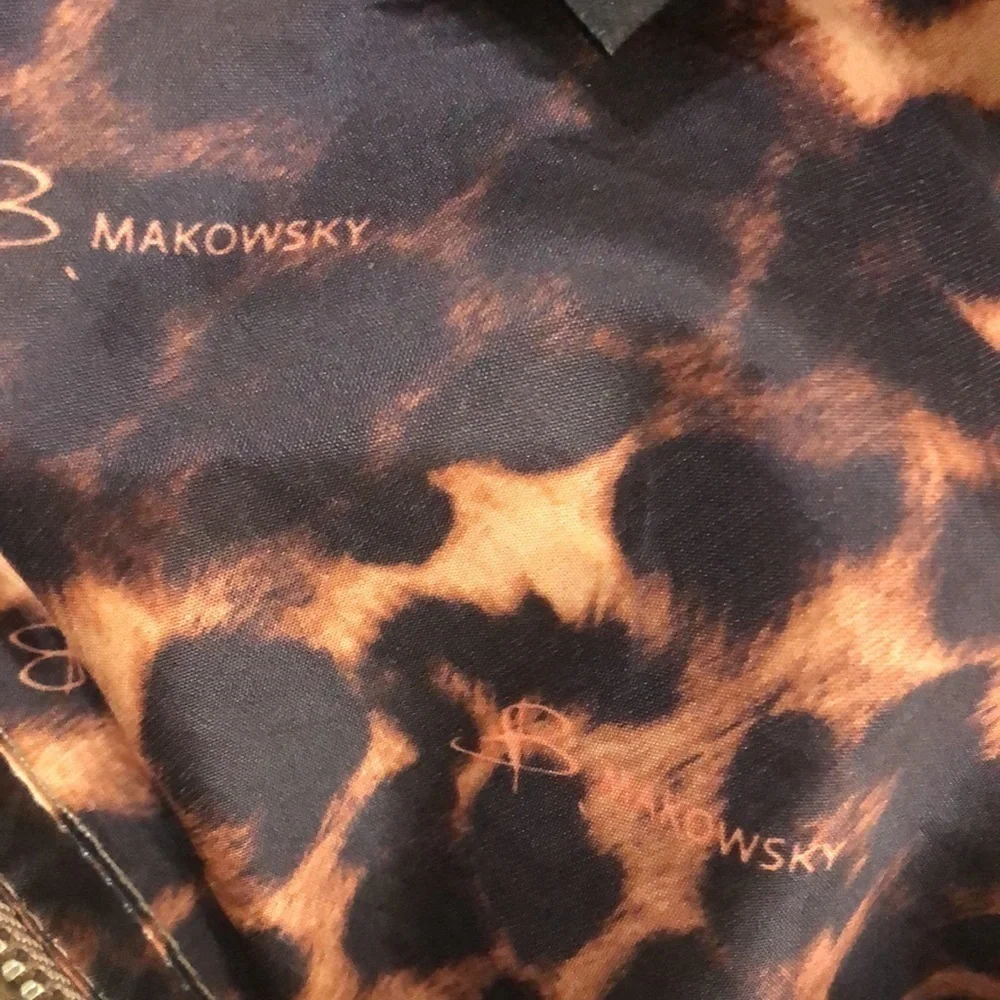 B. Makowsky Large Soft Croc Design Leather Shoulder Hobo Side Pocket Handbag